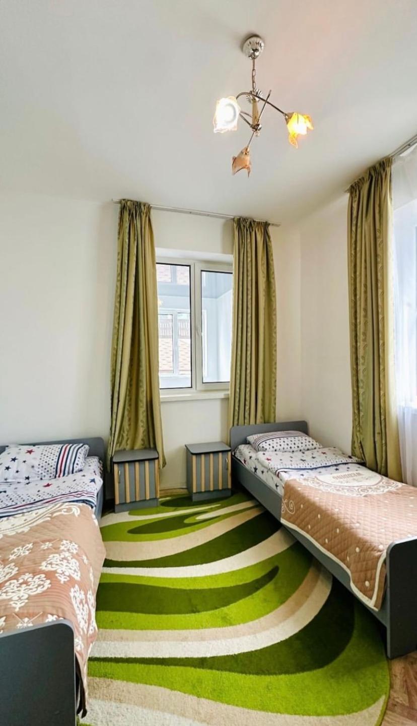 Chilling House Hotel โชลปอน-อาตา ภายนอก รูปภาพ